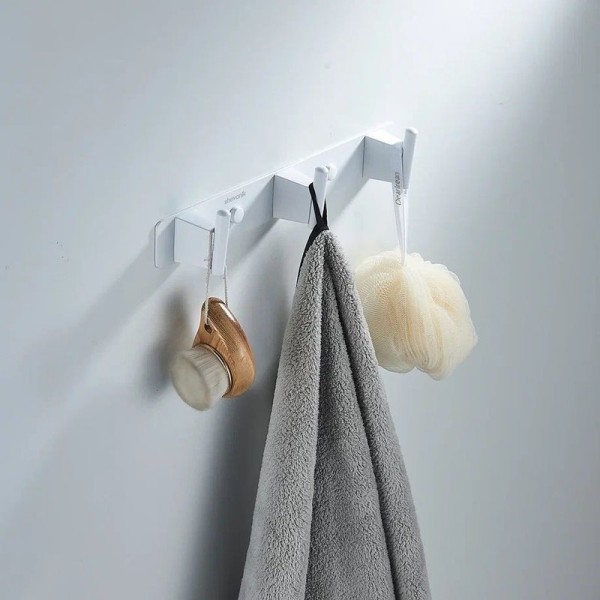 Крючки для ванной и кухни / планка с 3 крючками Shevanik SG5731C, белый
