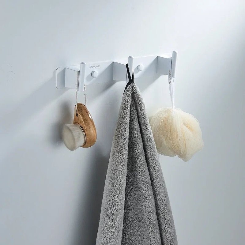 Крючки для ванной и кухни / планка с 3 крючками Shevanik SG5731C, белый