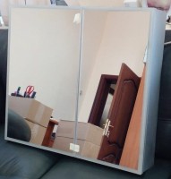 Зеркальный шкаф Esbano ES-3808D ESMT3808D 80х70см для ванной с инфракрасным выключателем, с подогревом большой дверки, с крючком для фена, с LED-подсветкой корпуса и внутренней подсветкой двух отделов