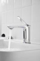 Смеситель для раковины BELZ B618 B10618 хром Смеситель для раковины BELZ B618 B10618 хром