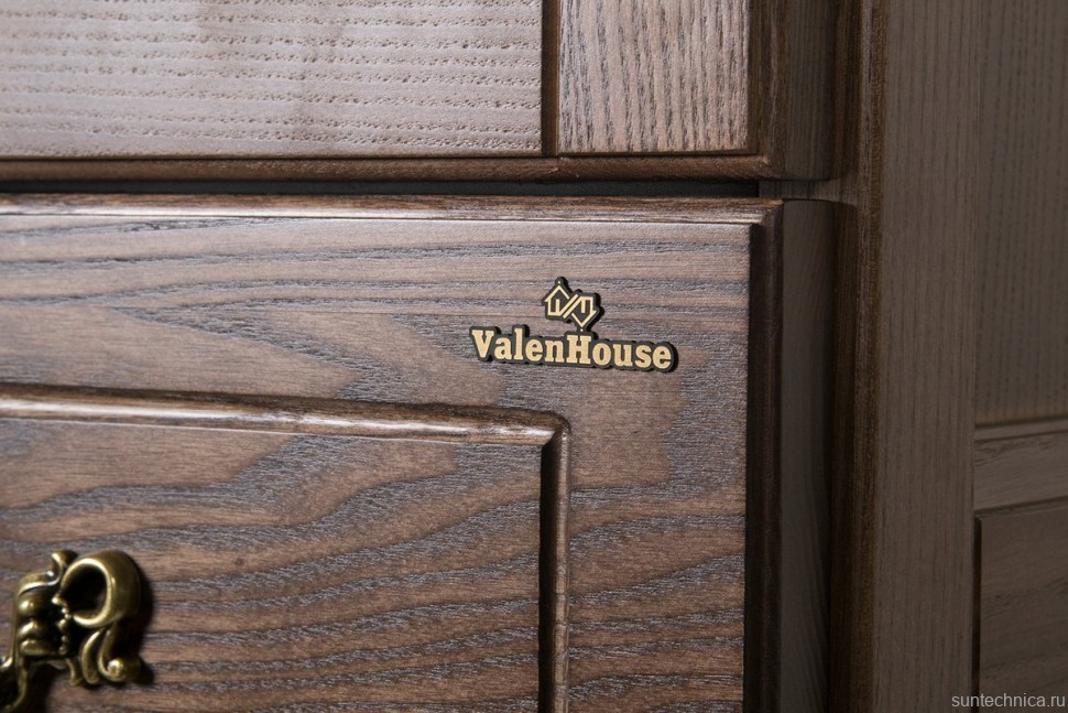 Шкаф пенал для ванной ValenHouse Эллина 40 R кальяри, фурнитура бронза