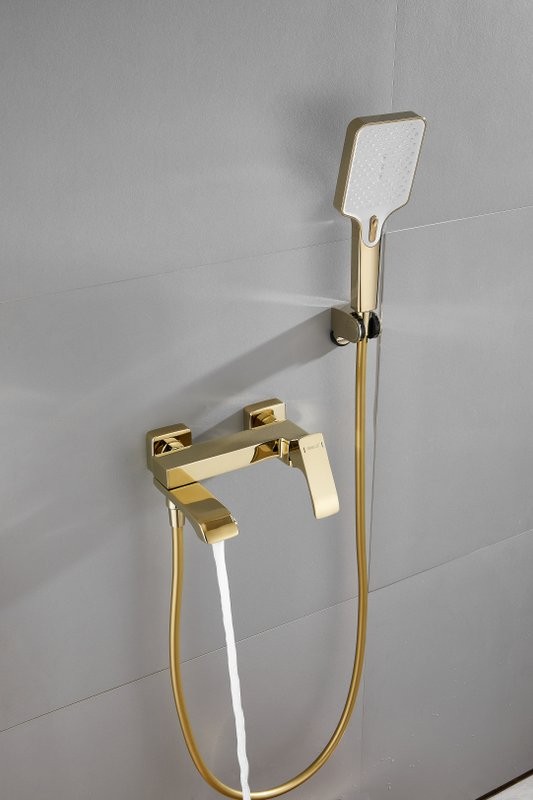 Смеситель для ванны с душем BELZ B507 B60507-5 золото