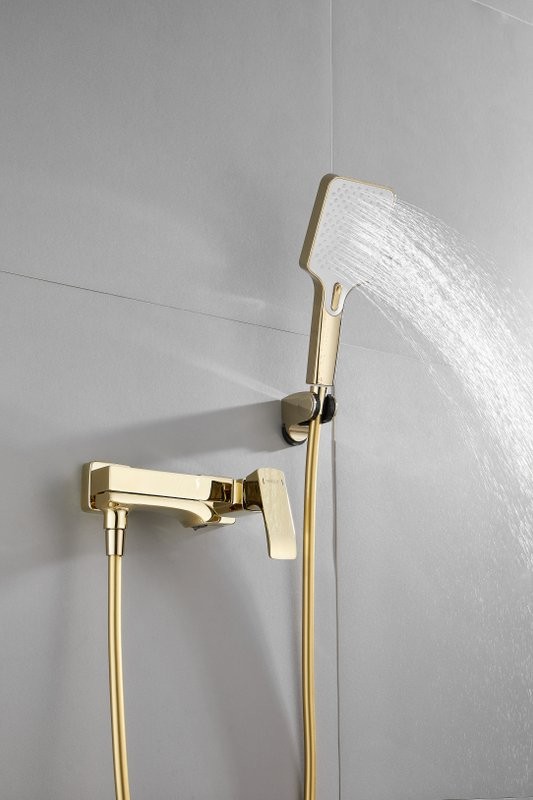 Смеситель для ванны с душем BELZ B507 B60507-5 золото