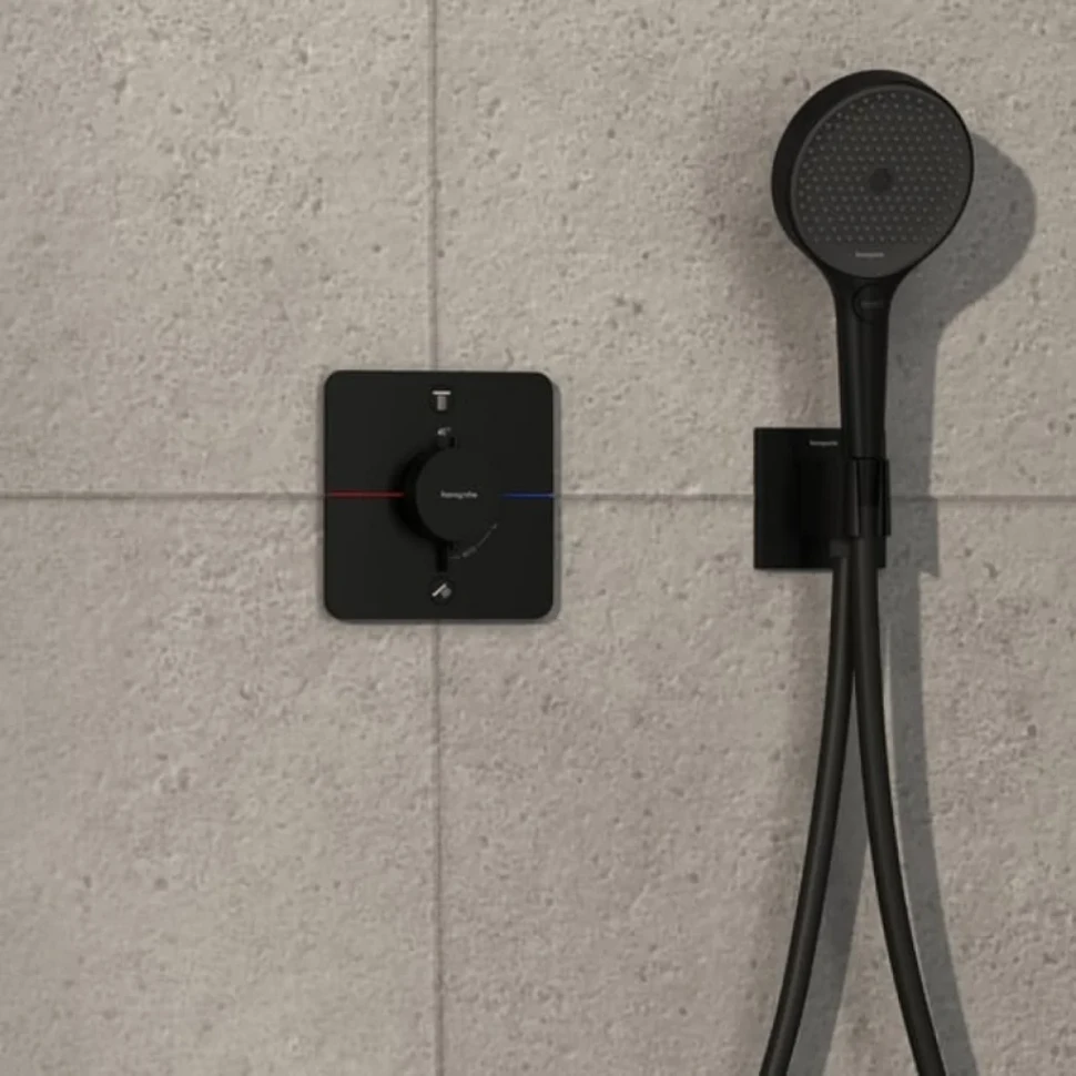 Термостатический смеситель встраиваемый Hansgrohe ShowerSelect Comfort Q 15583670 С ВНУТРЕННЕЙ ЧАСТЬЮ, черный матовый