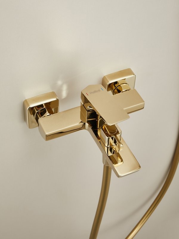 Смеситель для ванны с душем Haiba HB60726-5 золото
