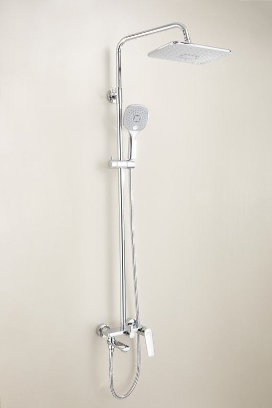 Душевая стойка BELZ B24533 хром