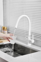 Смеситель для кухни BELZ B814 B76814-8 с гибким изливом, белый