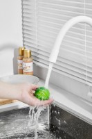 Смеситель для кухни BELZ B814 B76814-8 с гибким изливом, белый