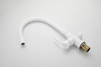 Смеситель для кухни BELZ B814 B76814-8 с гибким изливом, белый