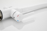 Смеситель для кухни BELZ B814 B76814-8 с гибким изливом, белый