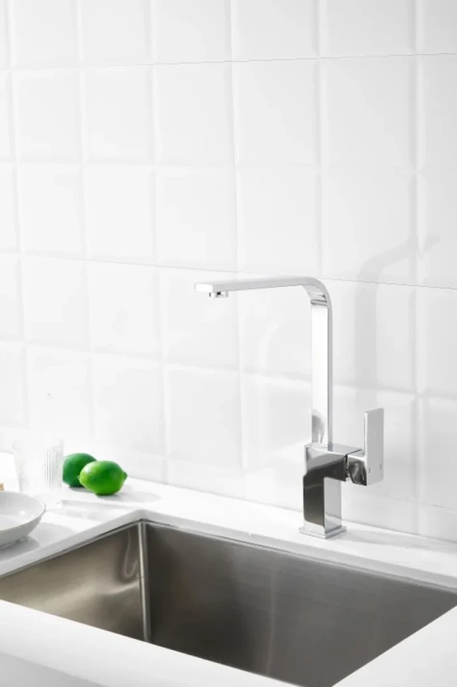 Смеситель для кухни BELZ B70613 хром