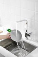 Смеситель для кухни BELZ B70613 хром Смеситель для кухни BELZ B70613 хром
