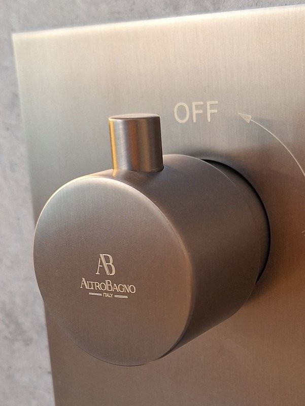 Душевой комплект AltroBagno Unione AltroBagnoUnione040409GM С ВНУТРЕННЕЙ ЧАСТЬЮ, оружейная сталь