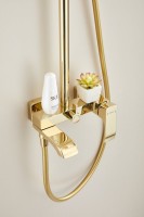 Душевая стойка BELZ B507 B24507-5 золото