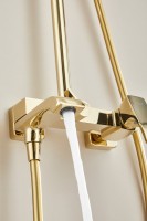 Душевая стойка BELZ B507 B24507-5 золото