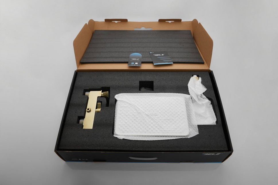 Душевая стойка BELZ B507 B24507-5 золото