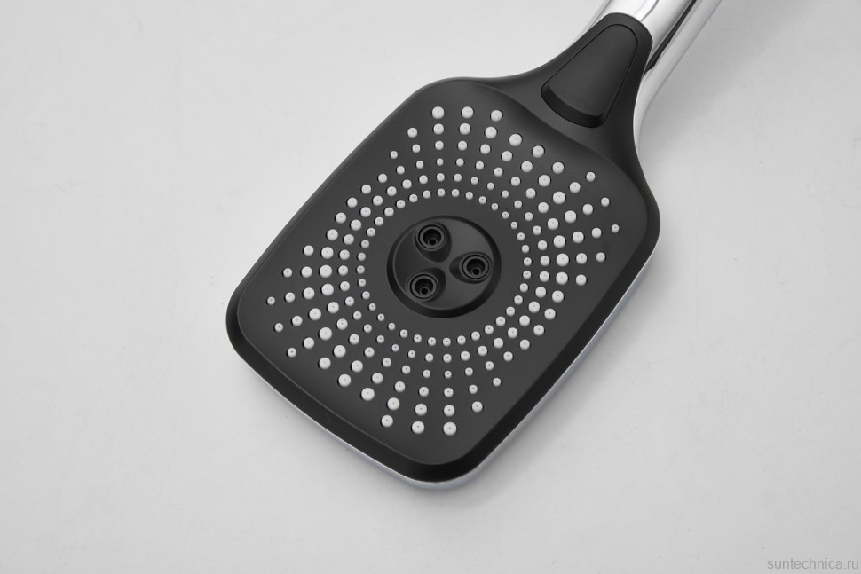 Смеситель с длинным изливом для ванны BELZ B618 B22618 хром