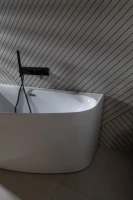 Акриловая ванна Allen Brau Priority 5 R 160x80 см, правая, пристенная, белая, асимметричная, на ножках, с экраном, со сливом-переливом