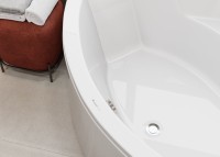 Акриловая ванна Vagnerplast Veronela Corner 140x140 см, угловая, пристенная, белая, четверть круга, с каркасом, с сиденьем