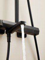 Душевая стойка Haiba HB24726-7 с термостатом, черная