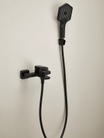 Смеситель для ванны с душем Haiba HB60726-7 черный