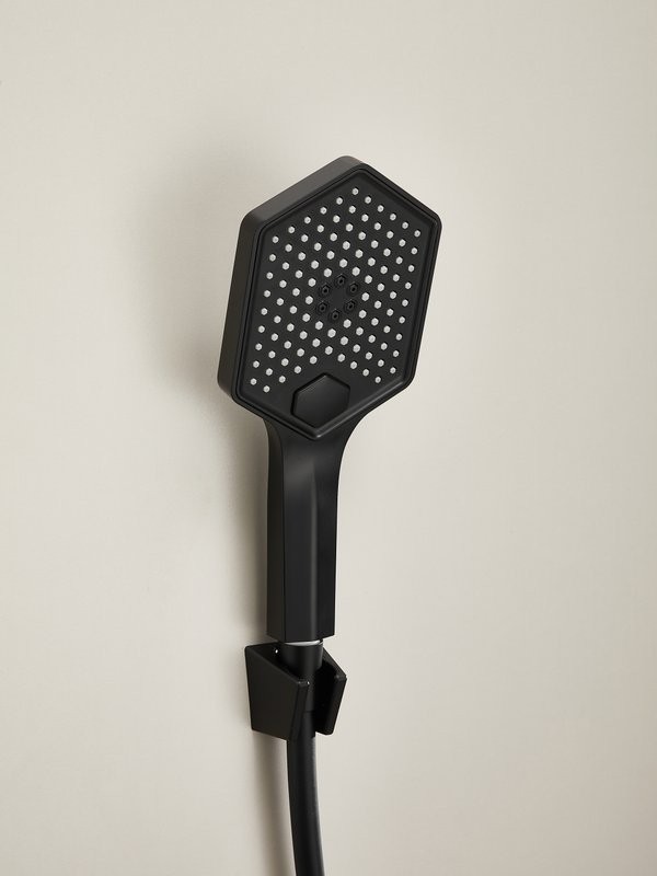 Смеситель для ванны с душем Haiba HB60726-7 черный