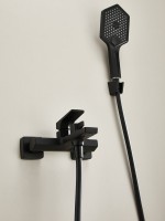 Смеситель для ванны с душем Haiba HB60726-7 черный