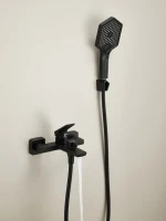 Смеситель для ванны с душем Haiba HB60726-7 черный