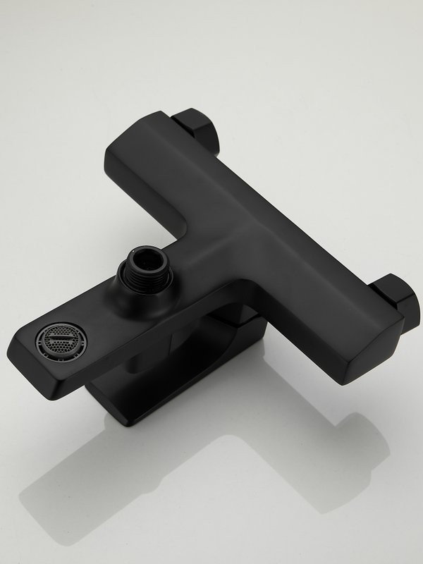 Смеситель для ванны с душем Haiba HB60726-7 черный