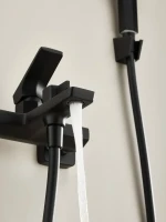 Смеситель для ванны с душем Haiba HB60726-7 черный