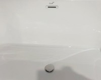 Акриловая ванна Ceruttispa NEMI170II 170x75 см, отдельностоящая, белая, овальная, с каркасом, со сливом-переливом, с донным клапаном