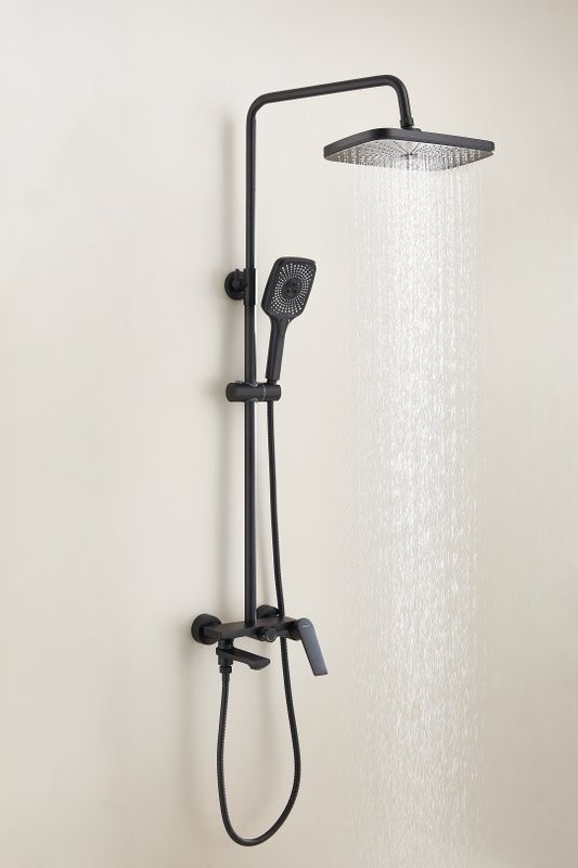 Душевая стойка BELZ B24533-7 черная