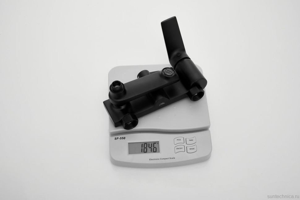 Душевая стойка BELZ B24533-7 черная