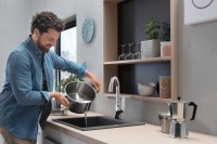 Смеситель для кухни Hansgrohe Focus M42 71802000 хром