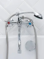 Смеситель с длинным изливом для ванны РМС SL118 SL118-140
