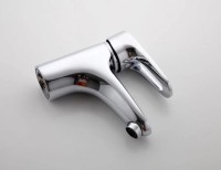 Смеситель для раковины Fashun A1065 хром