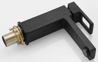 Смеситель для раковины Shevanik S8271H с гигиеническим душем, черный