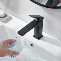 Смеситель для раковины Shevanik S8901H-1 черный Смеситель для раковины Shevanik S8901H-1 черный