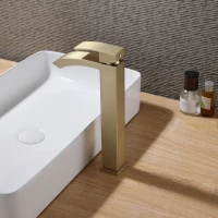 Смеситель для раковины Abber Wasserfall AF8611G матовое золото Смеситель для раковины Abber Wasserfall AF8611G матовое золото