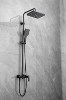 Душевая стойка BELZ B507 B24507-7 черная