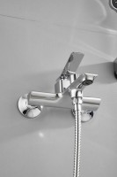 Смеситель для ванны с душем BELZ B618 B60618 хром