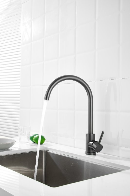Смеситель для кухни BELZ B810 B70810-3 оружейная сталь
