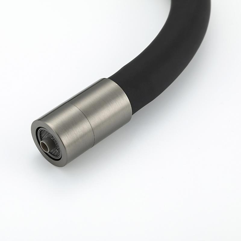 Смеситель для кухни Gappo G4398-39 с гибким изливом, оружейная сталь