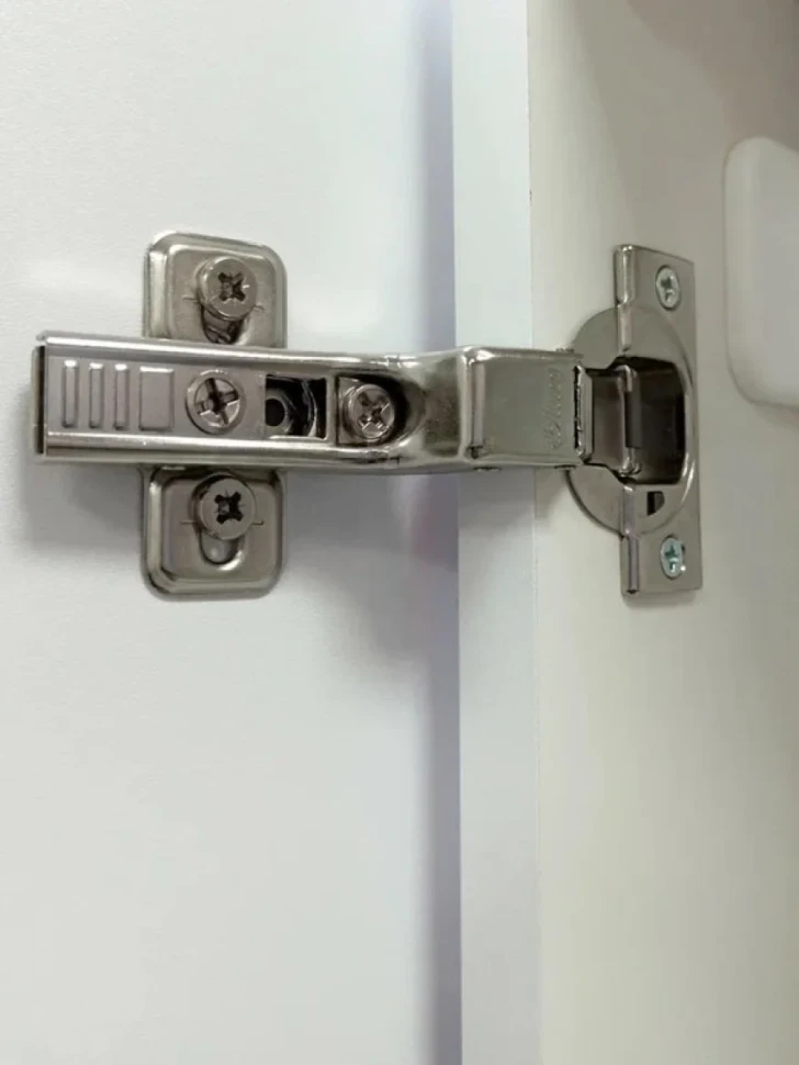Зеркало-шкаф CONTINENT Allure R 35х65 с подсветкой