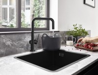 Комплект Смеситель Hansgrohe Talis M54 72806670 матовый черный + Фартук черный