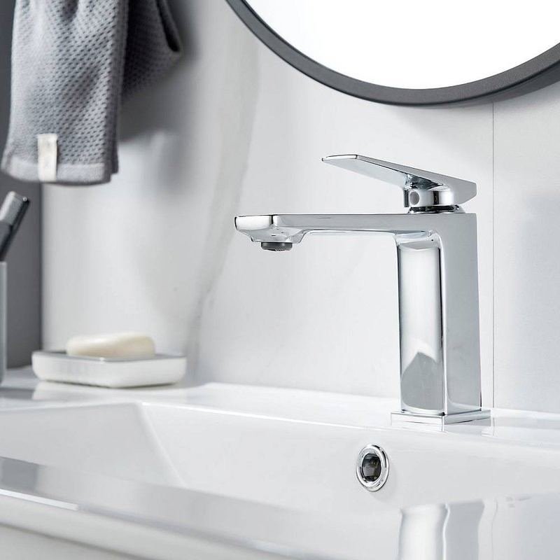 Смеситель для раковины Shevanik S8901-1 хром