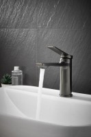 Смеситель для раковины BELZ B507 B10572-3 оружейная сталь Смеситель для раковины BELZ B507 B10572-3 оружейная сталь