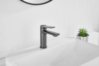 Смеситель для раковины BELZ B507 B10572-3 оружейная сталь Смеситель для раковины BELZ B507 B10572-3 оружейная сталь