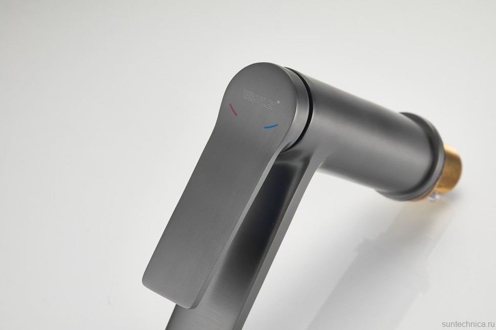 Смеситель для раковины BELZ B507 B10572-3 оружейная сталь