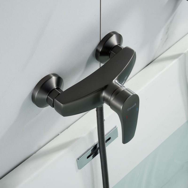 Смеситель для душа с лейкой Shevanik S5016T, оружейная сталь